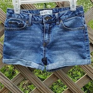 Sz 10 Roxy Cuffed Jean Shorts